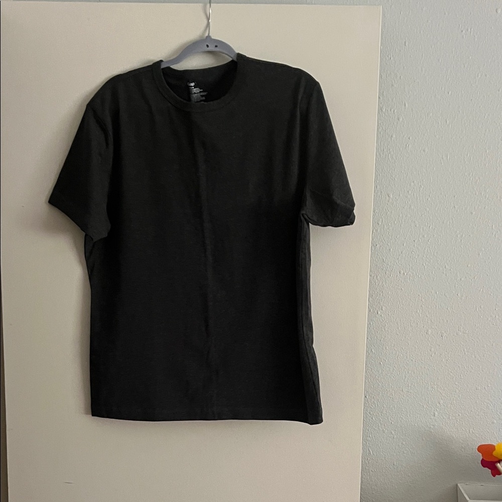 GAP Classic dark gray Short Sleeve Tee